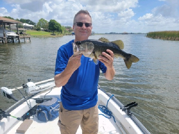 Largemouth Bass record catch